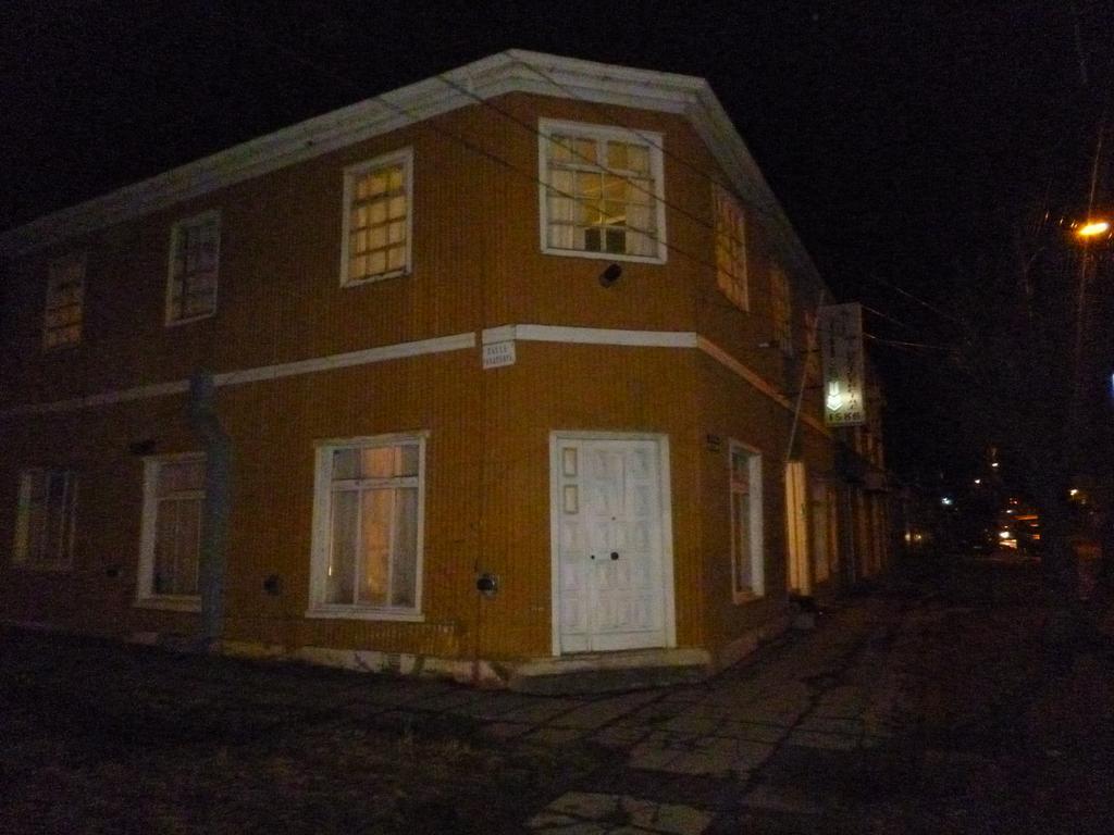 Mi Residencial Affittacamere Punta Arenas Esterno foto