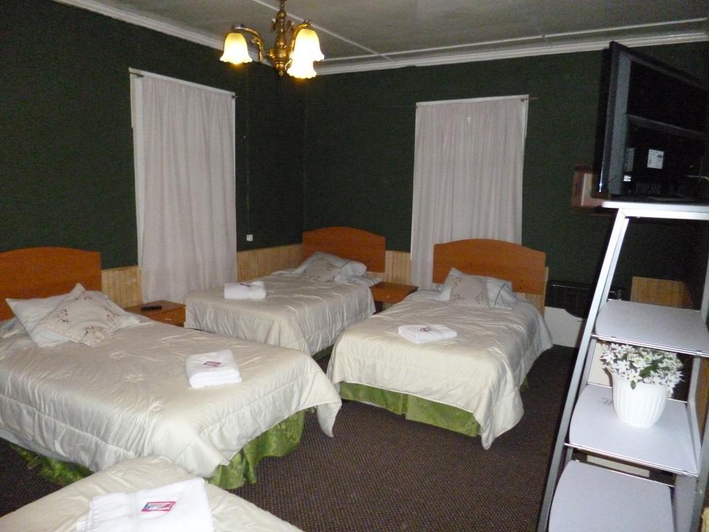 Mi Residencial Affittacamere Punta Arenas Esterno foto