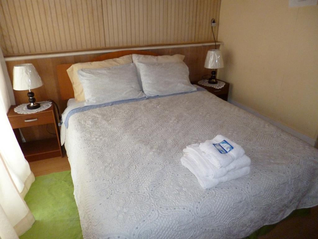 Mi Residencial Affittacamere Punta Arenas Esterno foto